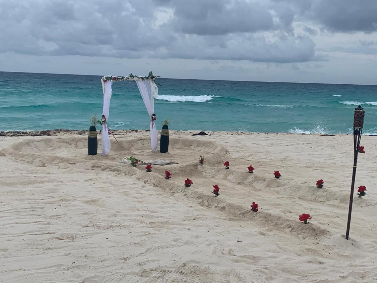 Preciosos Estudio Vista Al Mar O Jardin Cancún Exterior foto